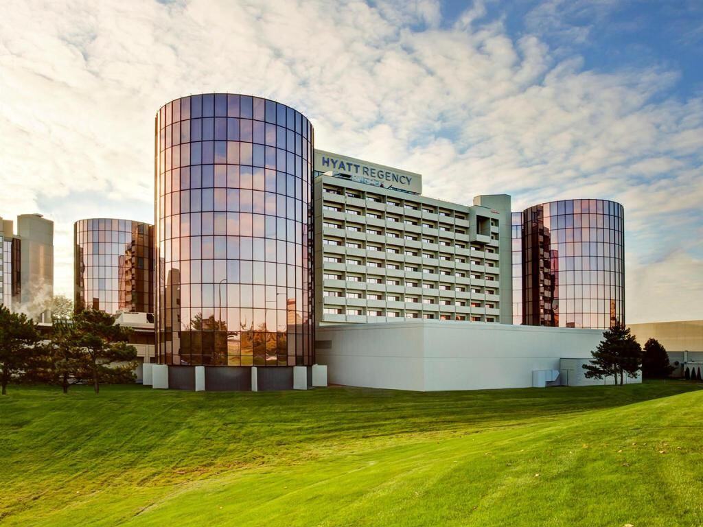 chiro-hyatt-regency-ohare